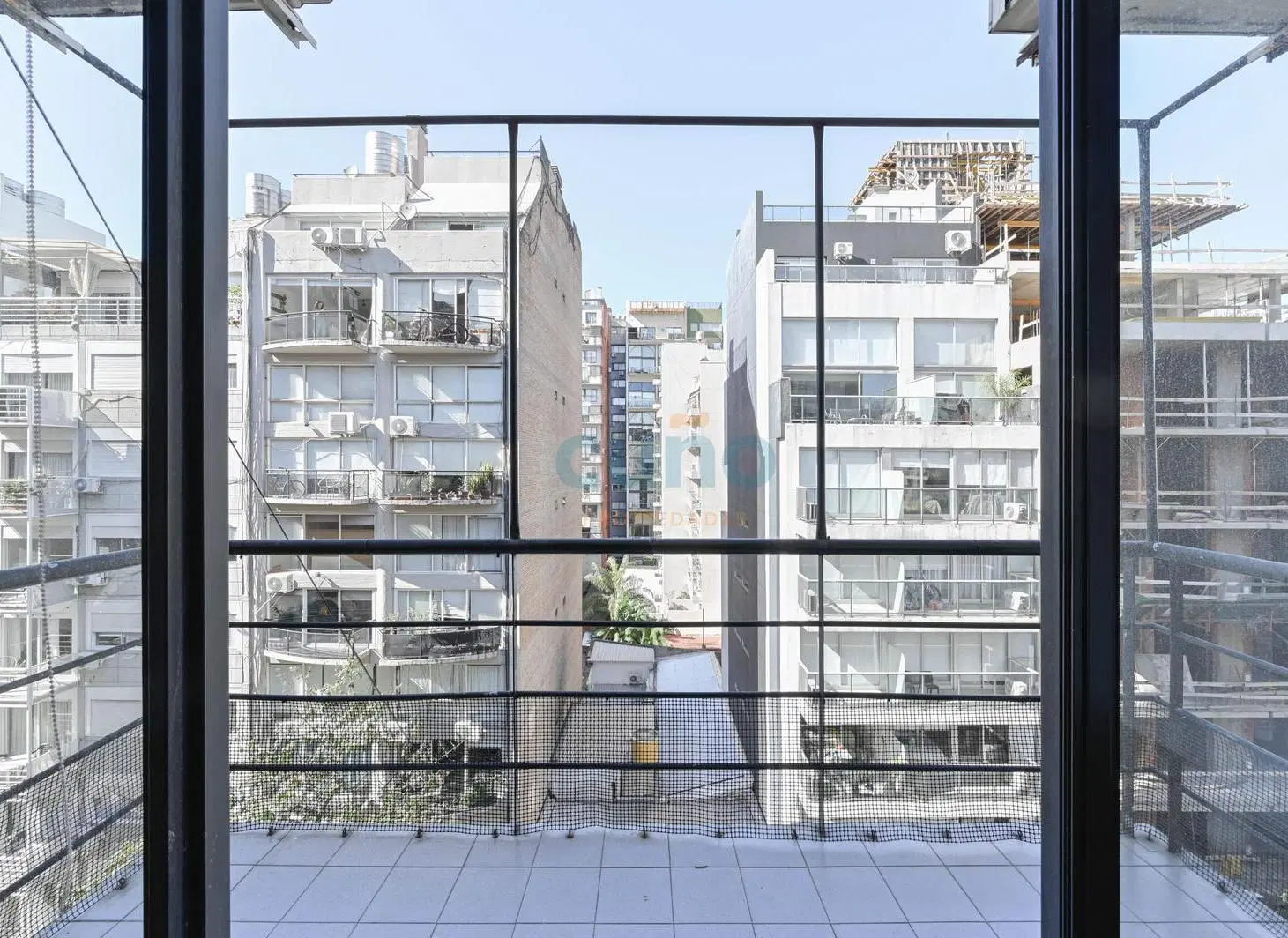 VENTA DÚPLEX 2 ambientes Las Cañitas CON COCHERA 4