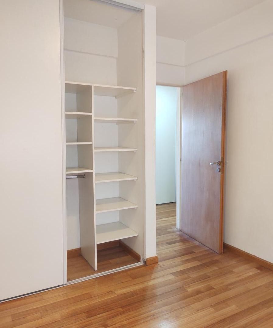 Foto de ALQUILER 2 ambientes piso alto !, imagen 2