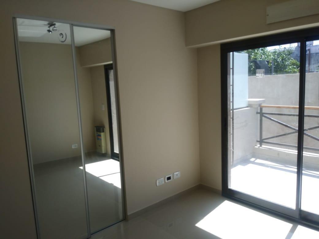 Foto de Departamentos tipo casa - 4 amb a estrenar!!! Inmejorable ubicación, imagen 2
