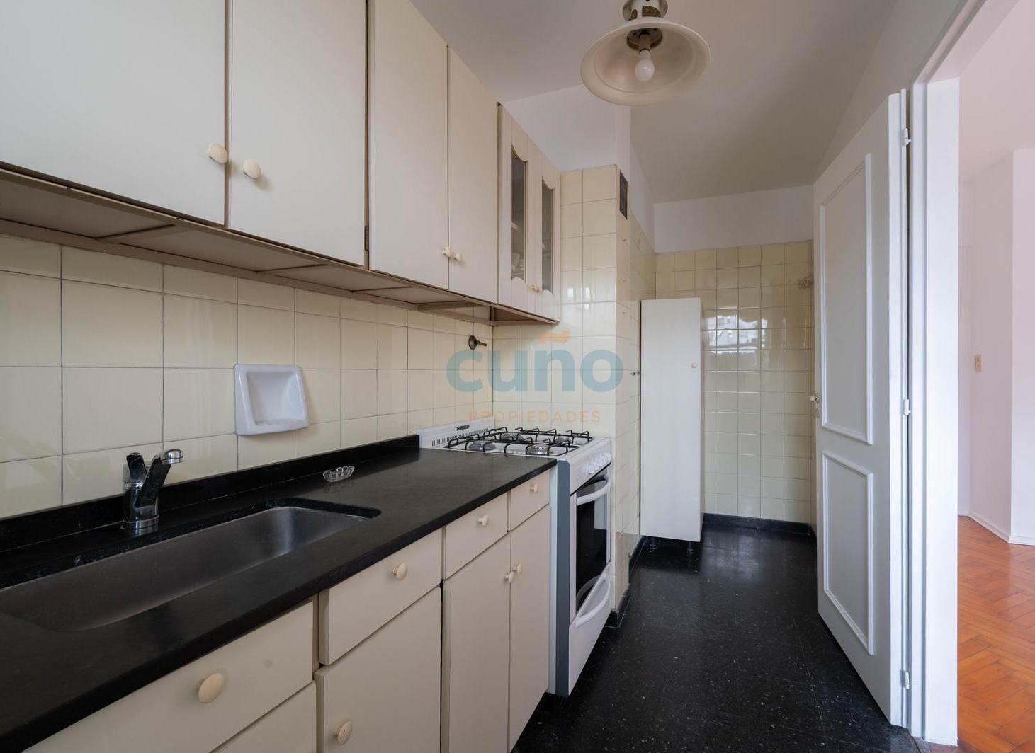 Foto de 2 ambientes piso alto! Palermo Recoleta, imagen 2