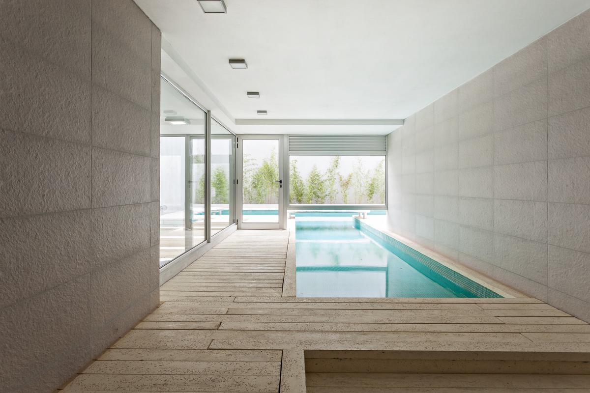 Foto de 2 ambientes piso alto y cochera! Categoria Amenities - Seguridad 24h, imagen 2