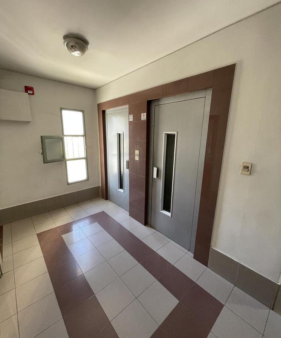 Foto de VENTA OFICINA CENTRO NEUQUEN - NO APTO VIVIENDA, imagen 2