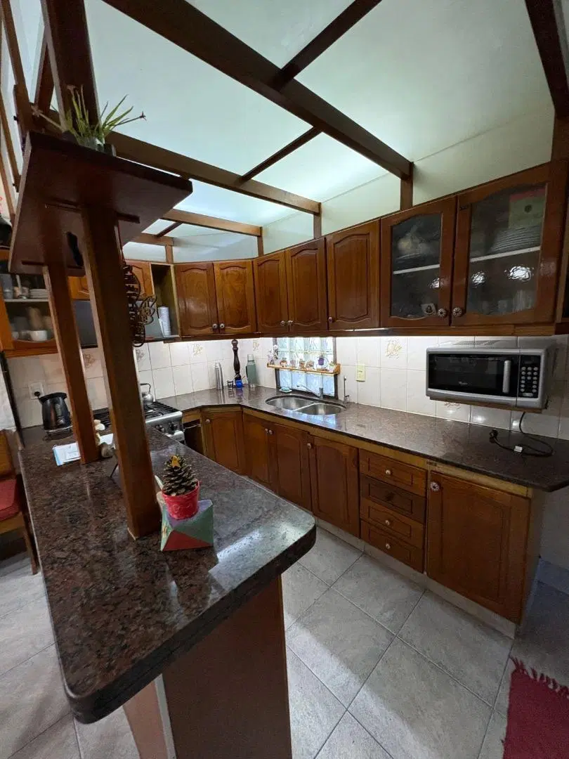 CASA EN VENTA EN LOMAS DE ZAMORA 2