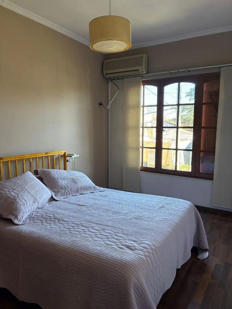 CASA EN VENTA EN LOMAS DE ZAMORA 8