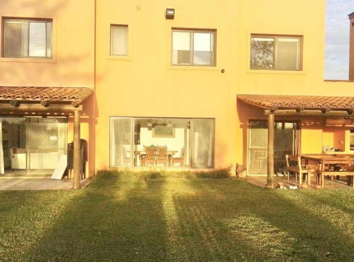 Casa en alquiler en San Isidro Labrador (Enero 2025)