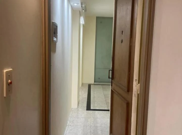 Consultorio/Oficina de 5 ambientes planta baja Apto profesional en Barrio Norte 2