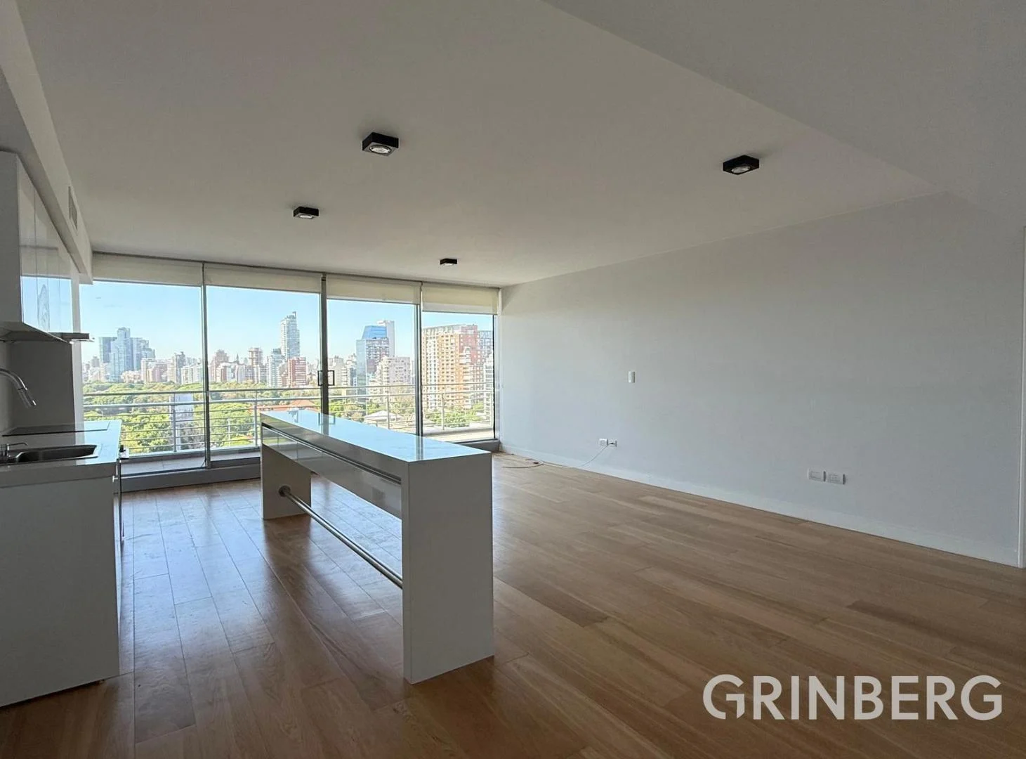 Foto de Alquiler de Departamento 2 ambientes en torre Al Rio full amenities., imagen 1