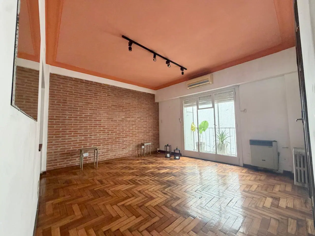Departamento en venta 2 ambientes con dependencia o escritorio en Recoleta 2