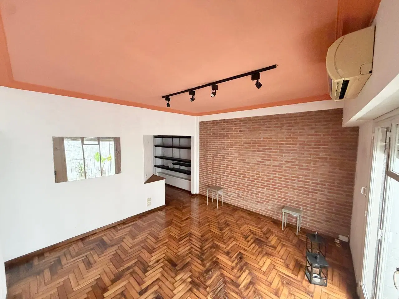 Departamento en venta 2 ambientes con dependencia o escritorio en Recoleta 4