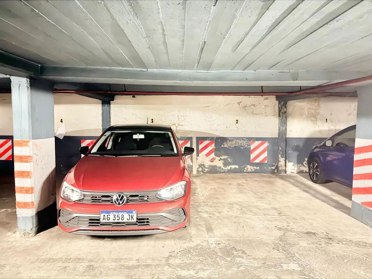 Venta de 6 Cocheras con seguridad en Barrio Norte 5