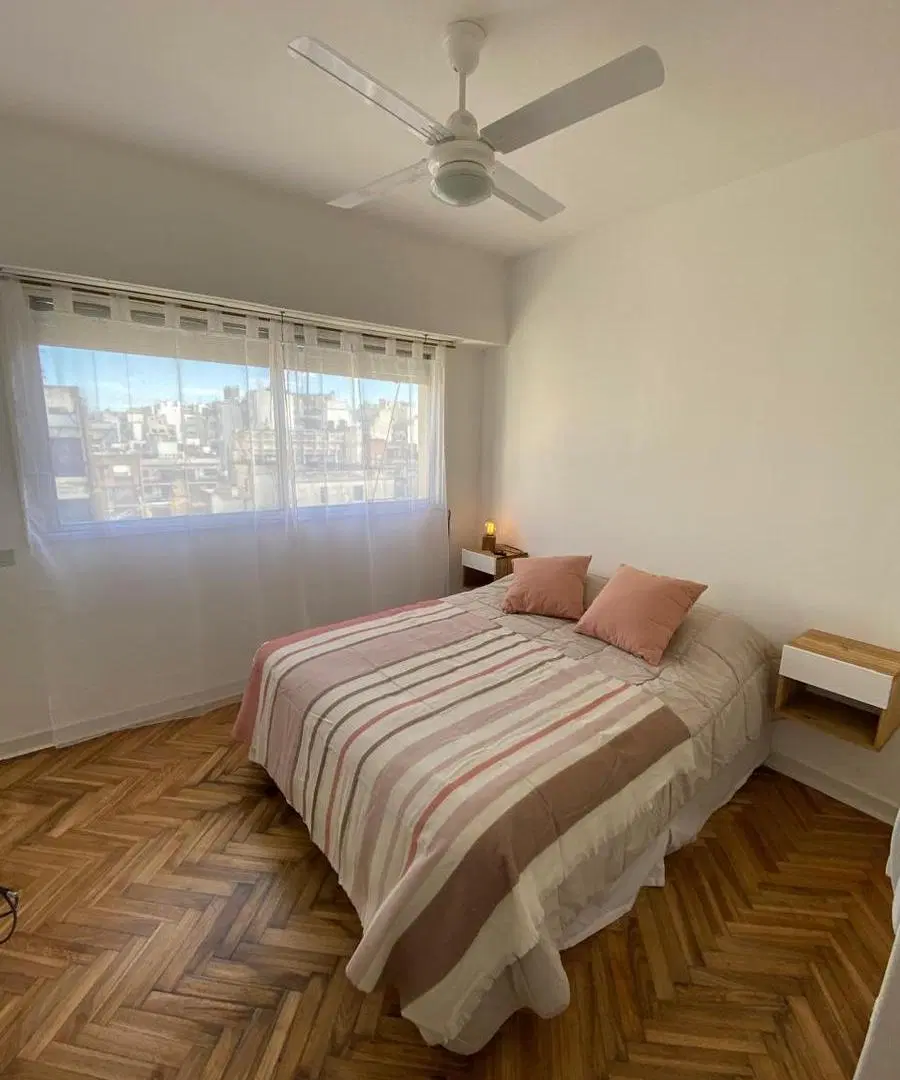 Excelente departamento de 2 ambientes reciclado a nuevo en piso 12 en Recoleta 5