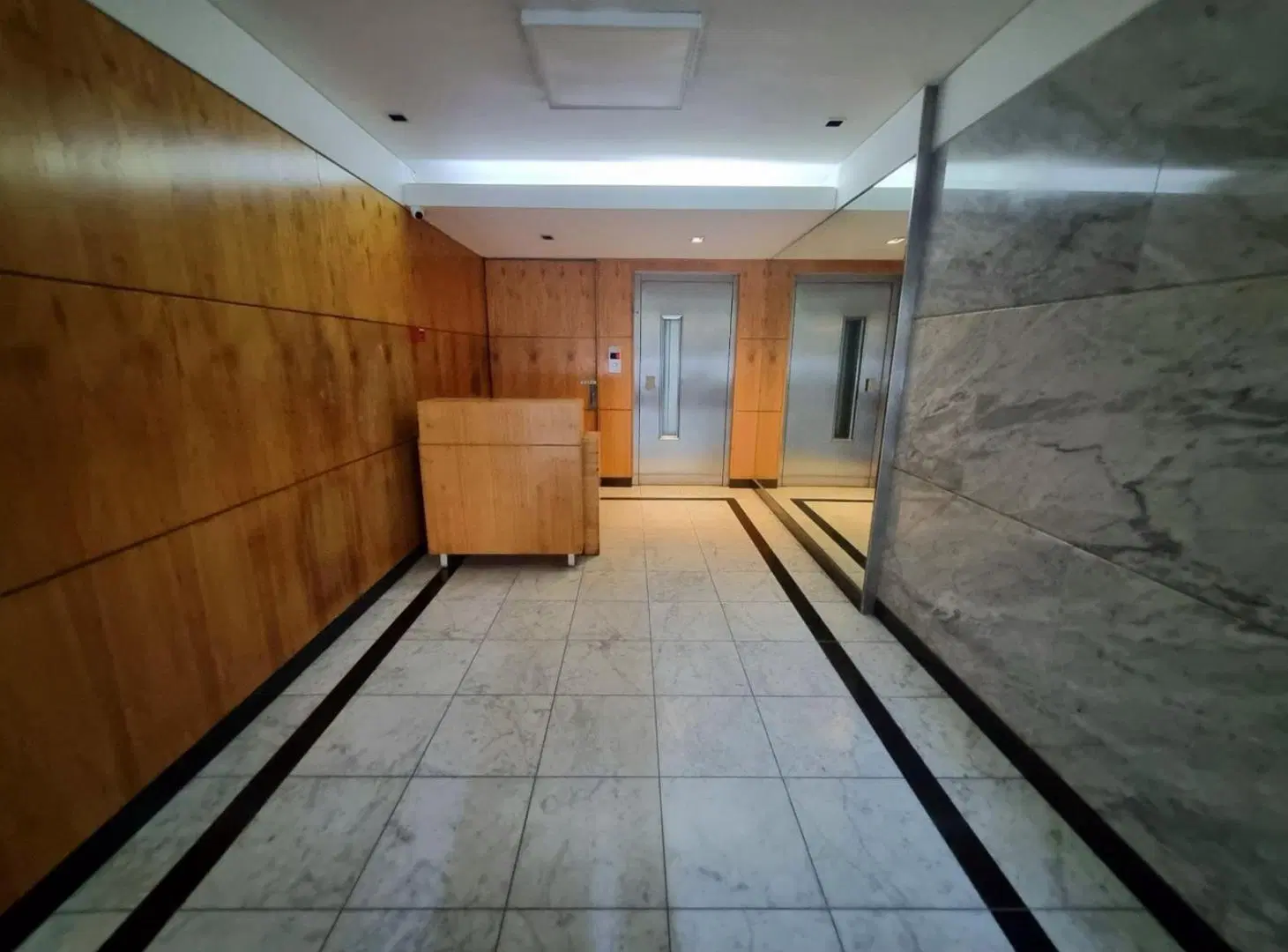 Piso Exclusivo 4 Ambientes en Palermo Chico | Palier Privado y Balcón 4