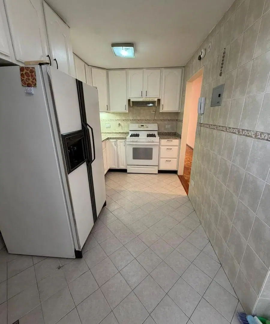 Departamento 3 ambientes con balcon al frente en Botanico 5