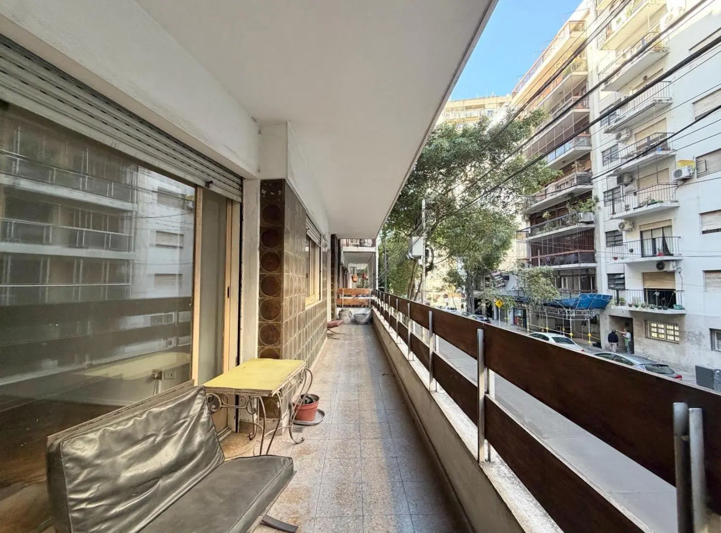 Excelente Departamento 4 ambientes con balcón, patio y cochera en Palermo. 3