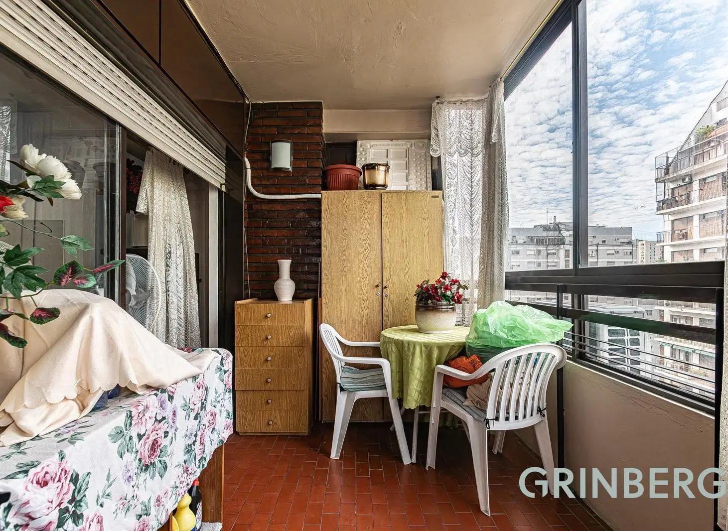 Increible 3 ambientes con dependencia ubicado en un piso alto,Venta! 5