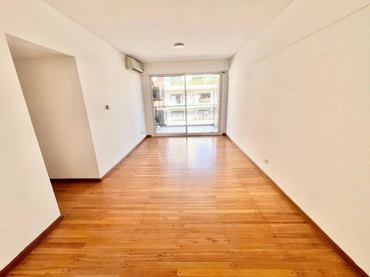 Excelente Departamento 3 Ambientes con cochera 5