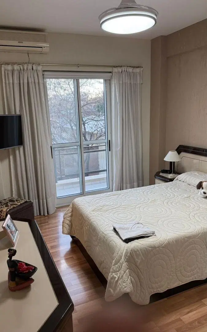 Departamento 3 ambientes con balcon corrido y cochera en Villa Urquiza 1