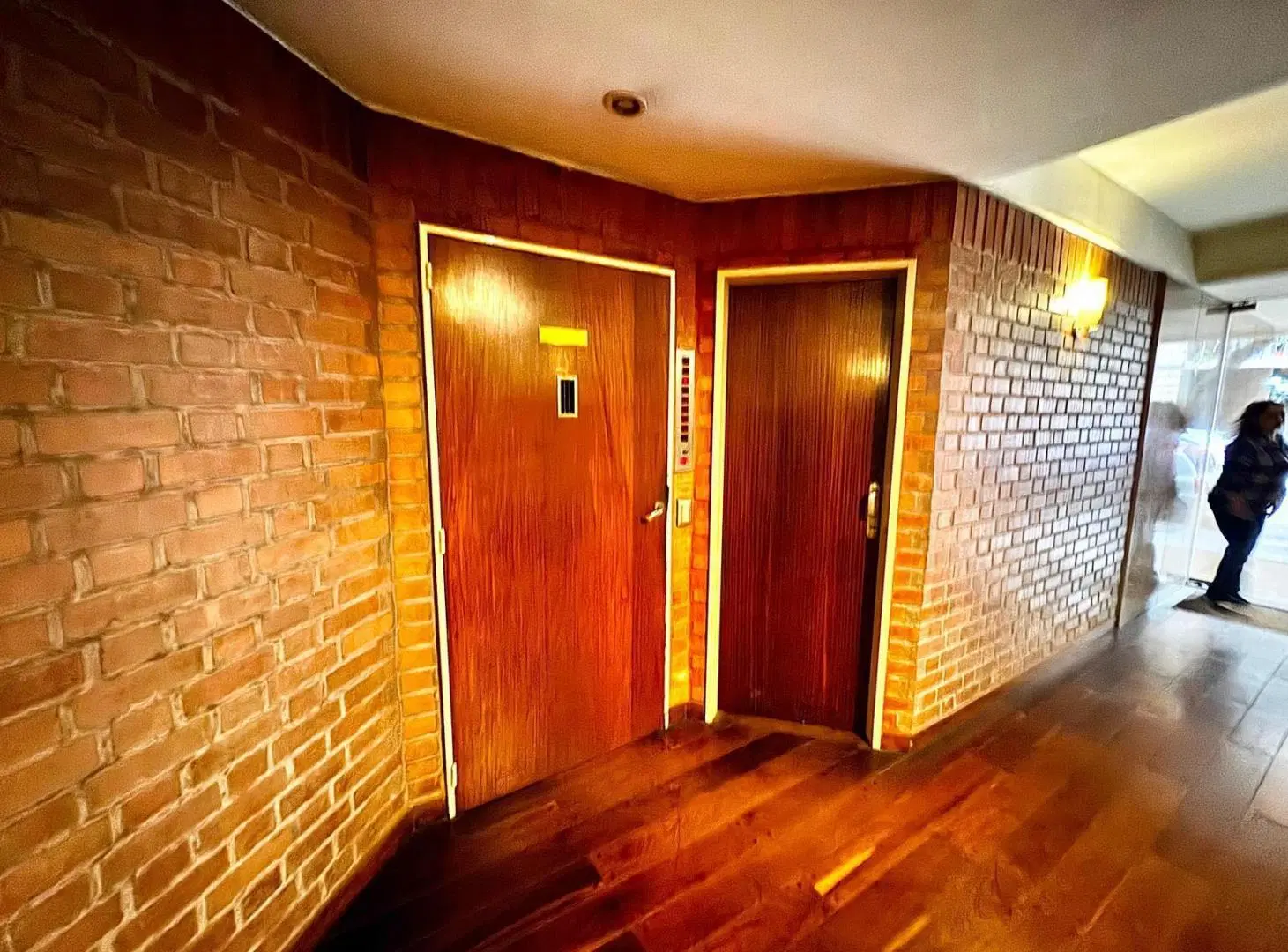 Departamento 4 ambientes con cochera, dependencia y balcon aterrazado en belgrano. 5