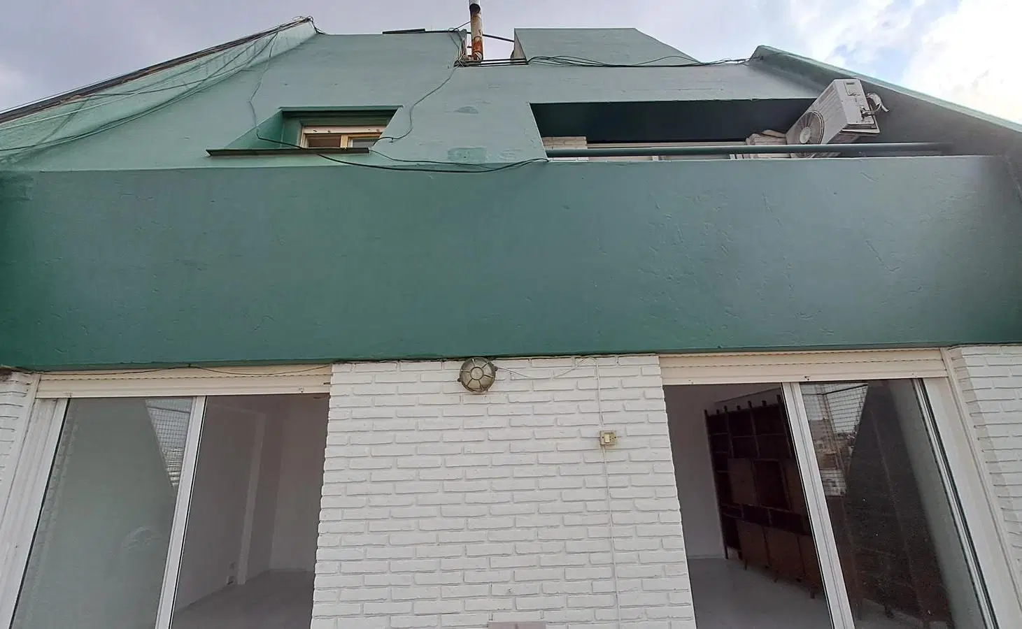 Departamento duplex 4 ambientes con balcon en Almagro 1