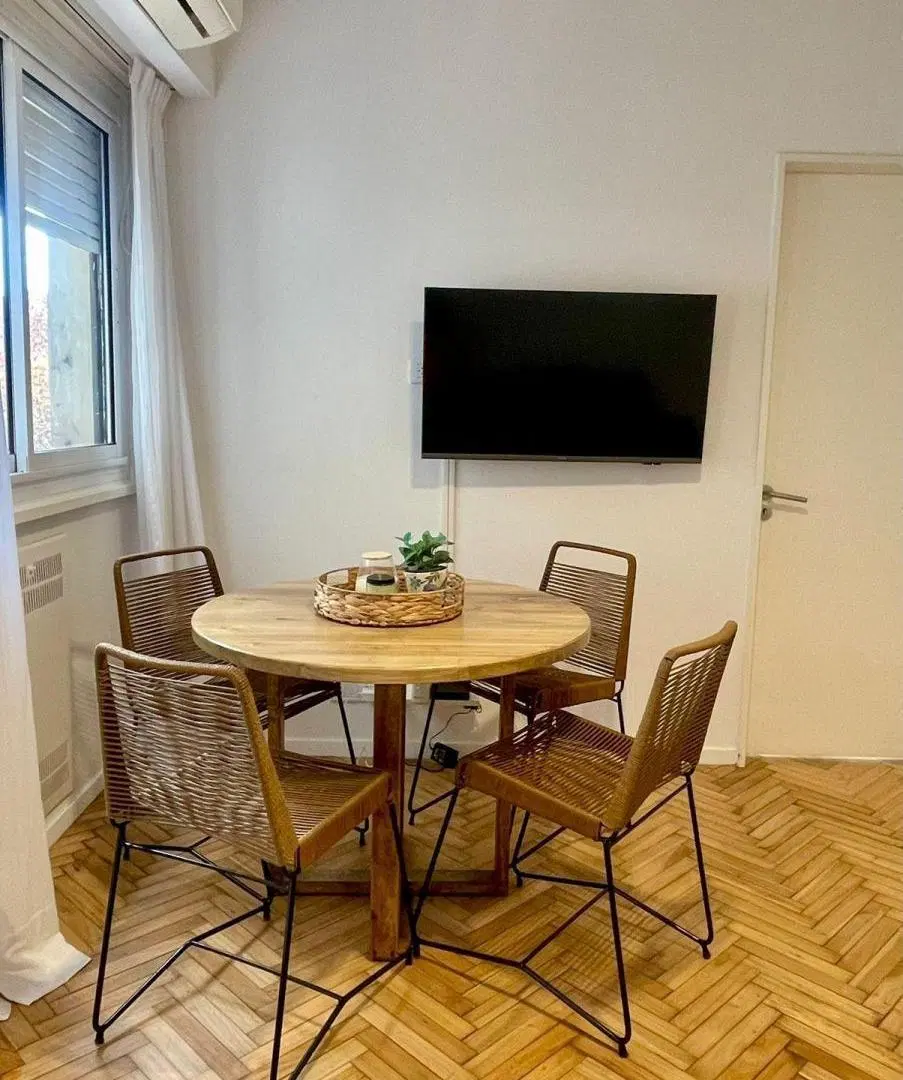 Venta 2 Ambientes Reciclado a Nuevo en Recoleta 1