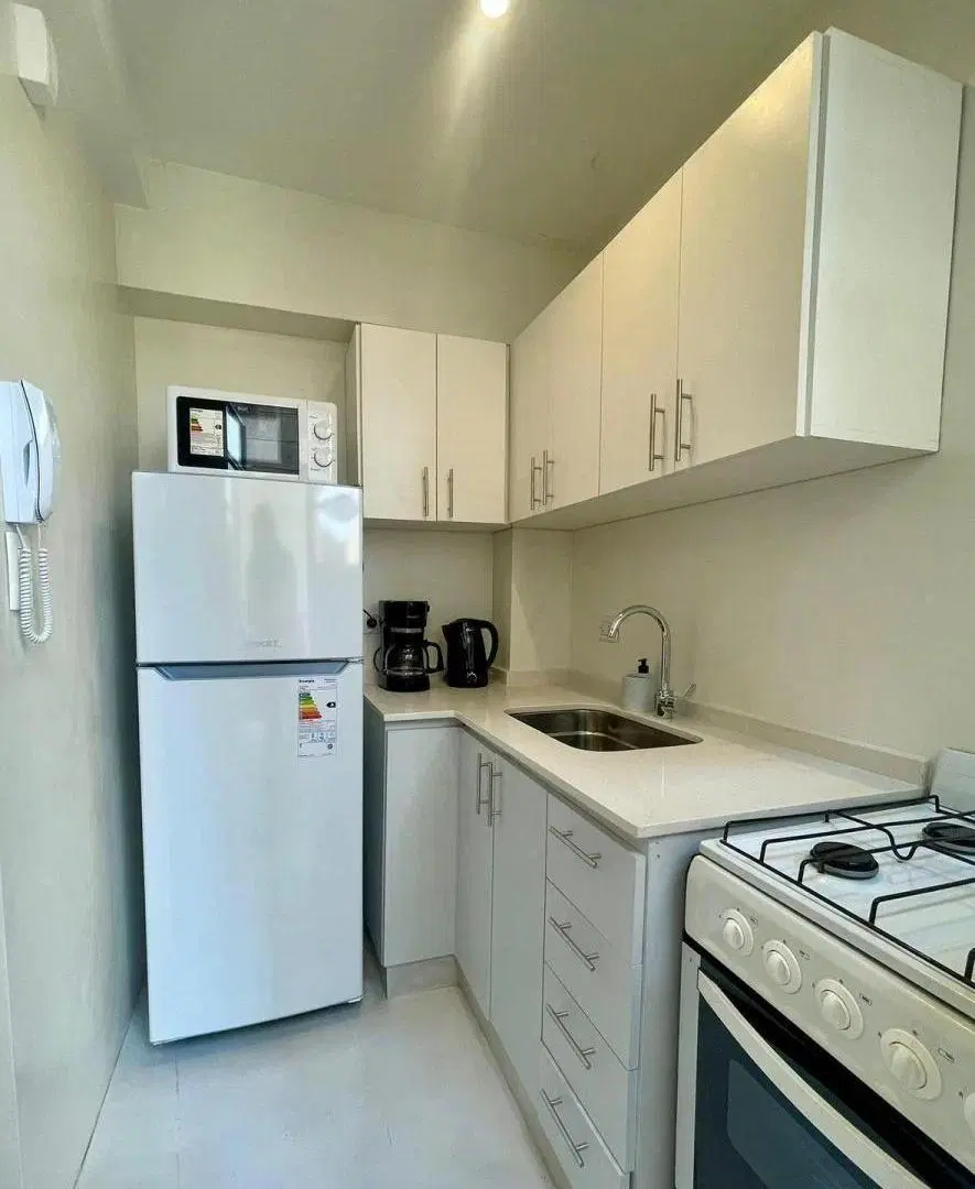 Venta 2 Ambientes Reciclado a Nuevo en Recoleta 4