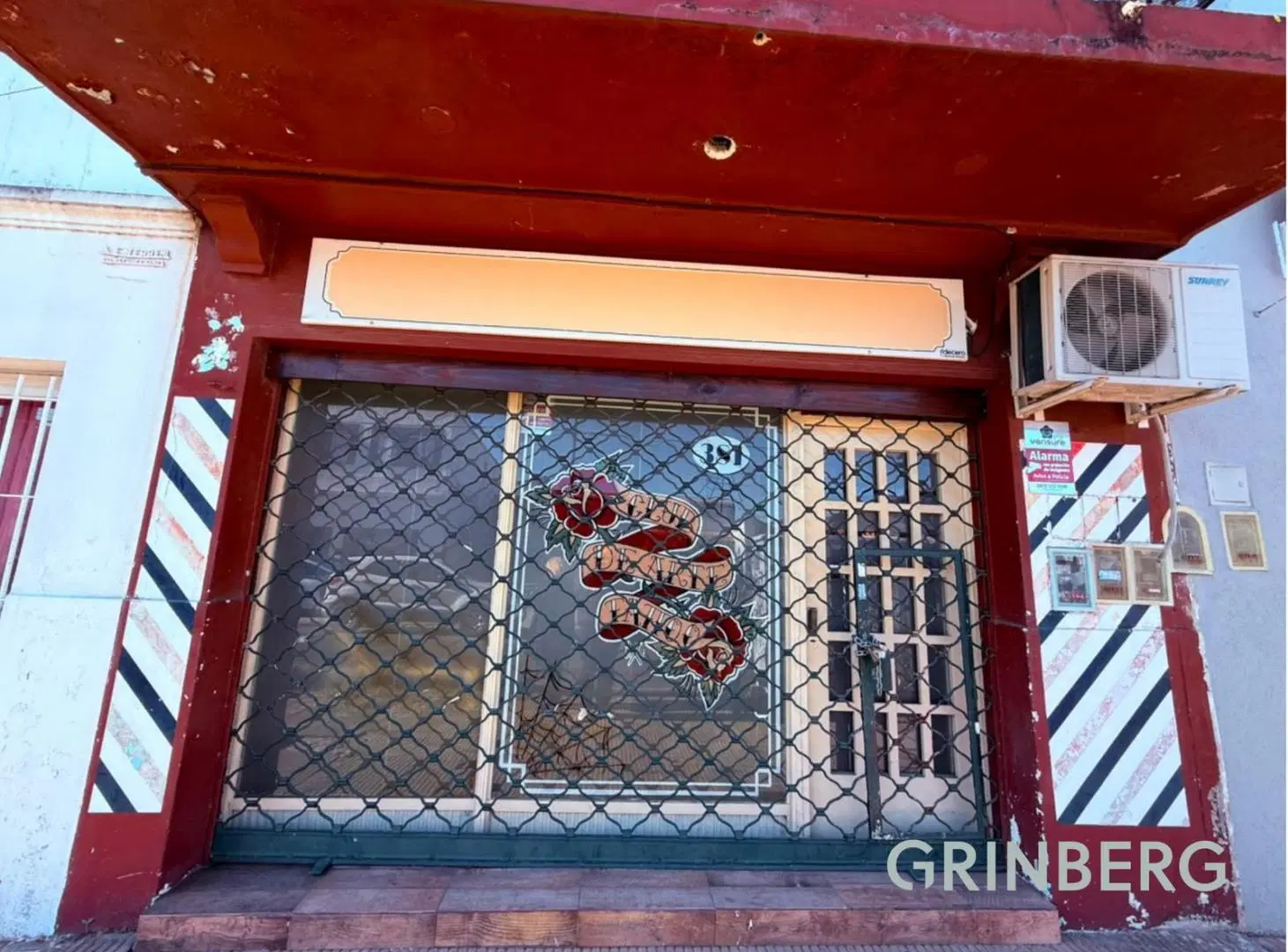 Venta Excelente Local en Villa Martelli 2