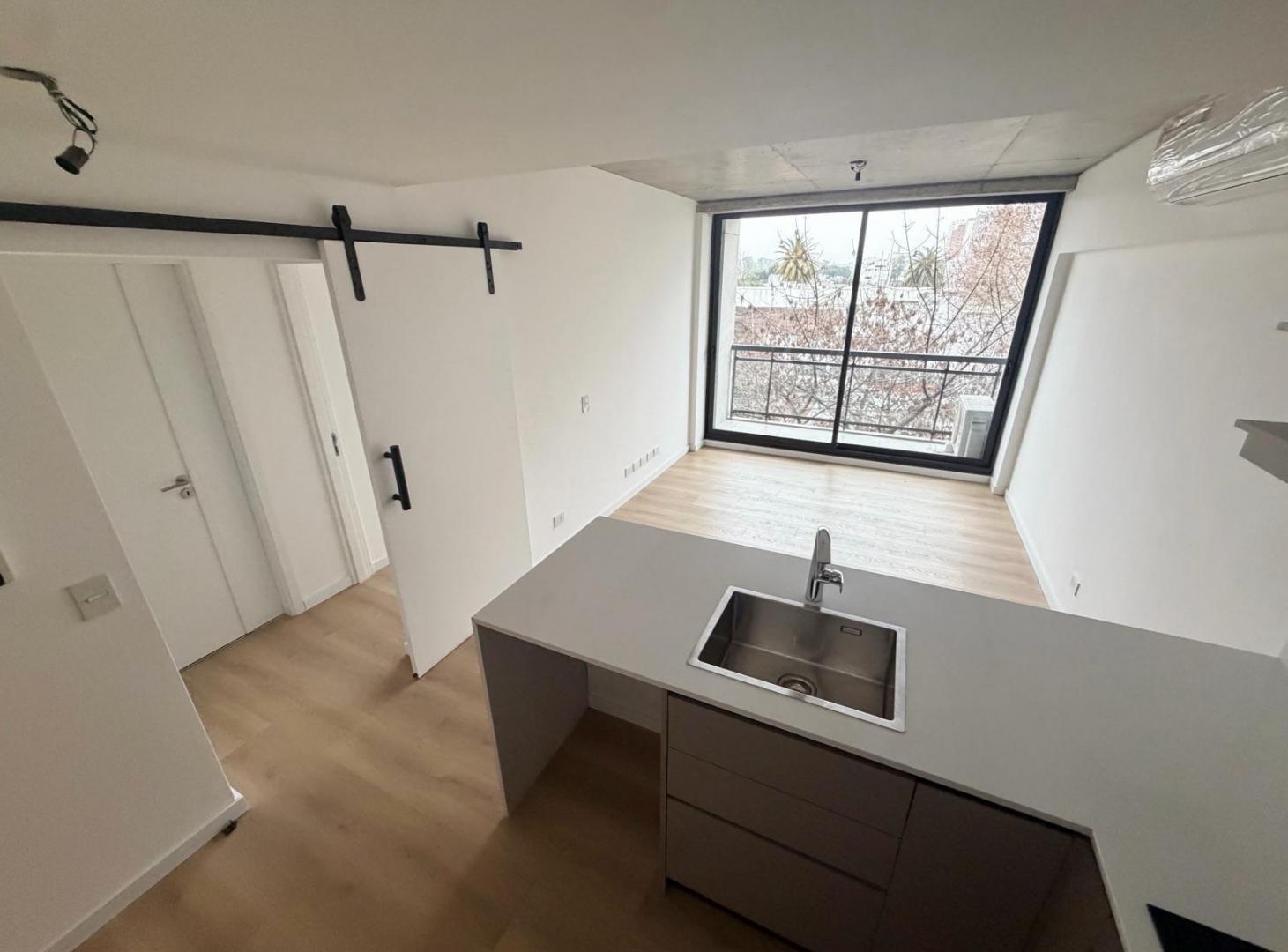 Foto de Departamento de Categoria de 2 ambientes al frente en venta., imagen 2