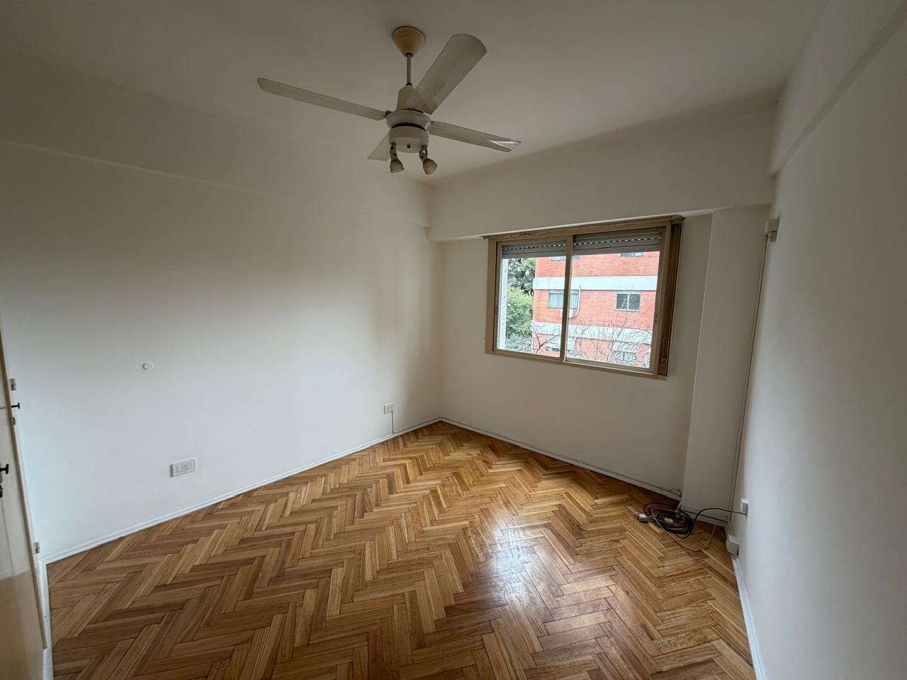 Foto de EXCELENTE 2 AMBIENTES EN ALQUILER CON BALCÓN EN COLEGIALES, imagen 5