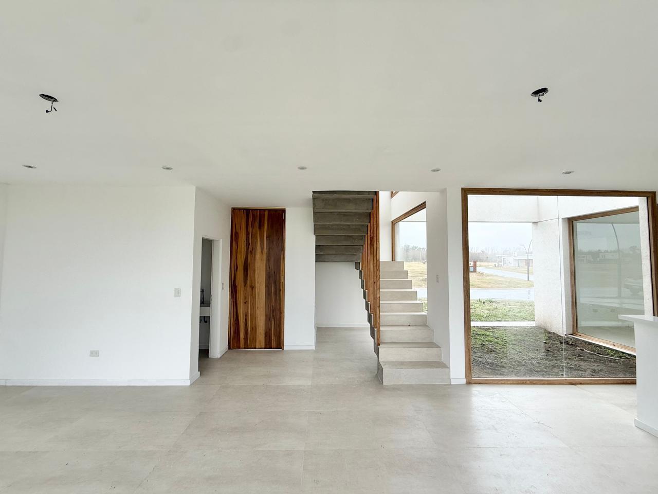 Foto de Casa en venta a estrenar en Barrio Nativas, Puertos del Lago, imagen 3