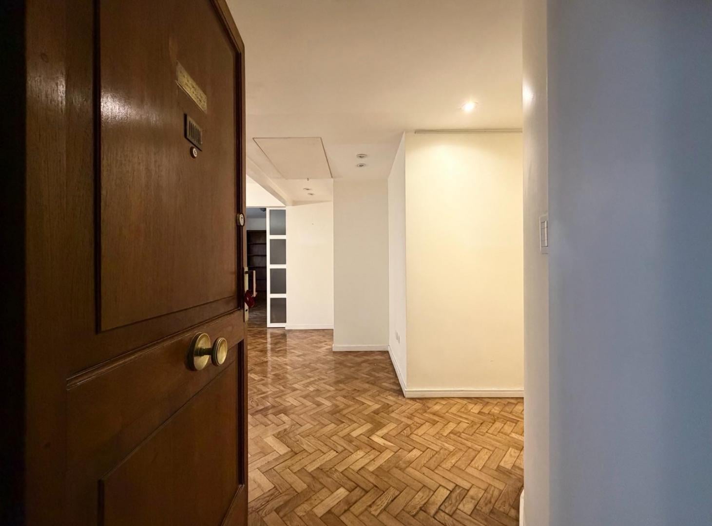 Foto de Increible 3 ambientes reciclado de categoria destintado para uso, imagen 1