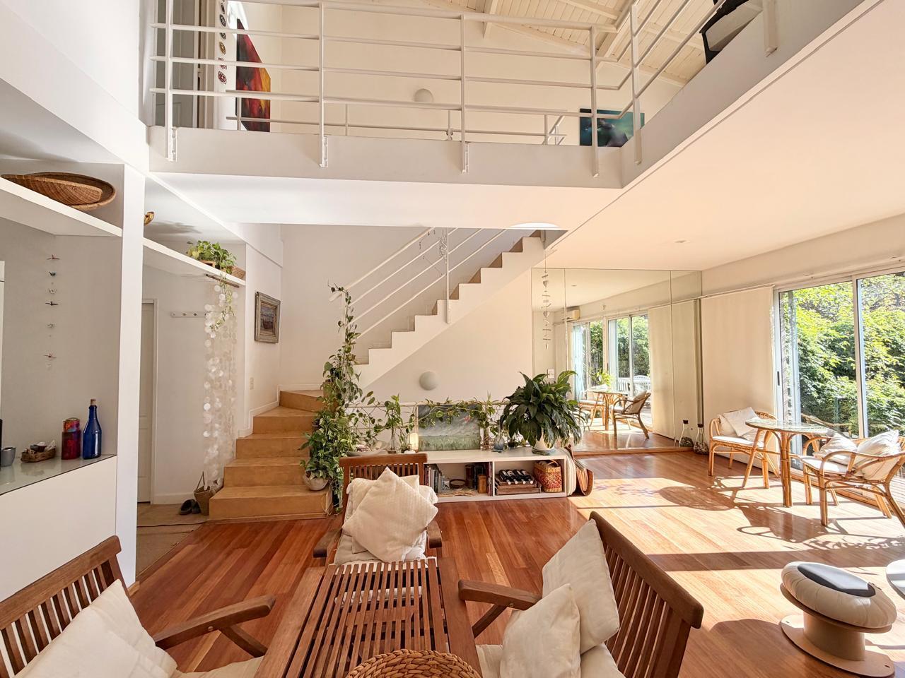 Foto de Triplex de diseño con terraza, jardín y doble altura súper luminoso en, imagen 3