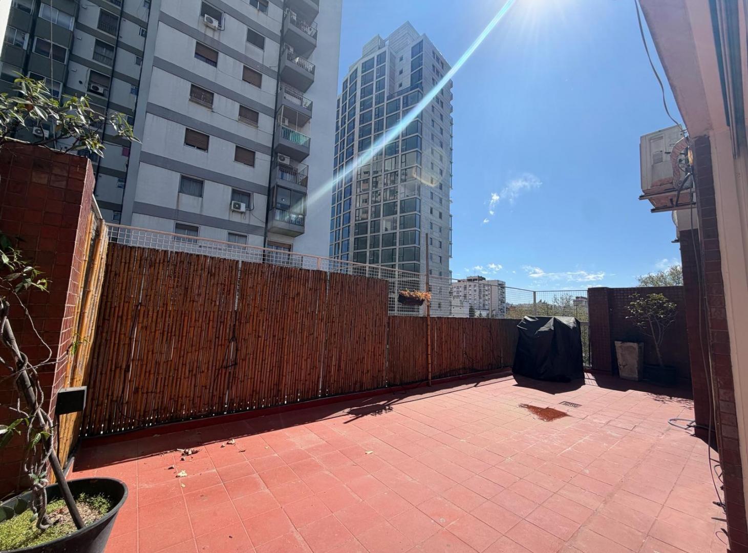 Foto de Increible 2 ambientes con terraza propia al frente y, imagen 4