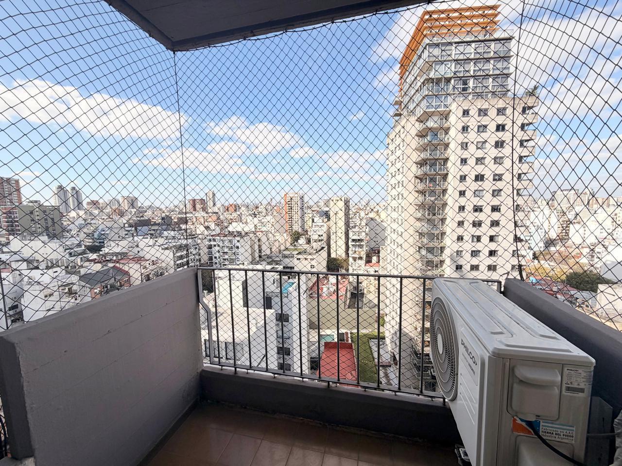 Foto de Excelente Departamento 4 ambientes piso 15 con vista abierta cochera, imagen 1
