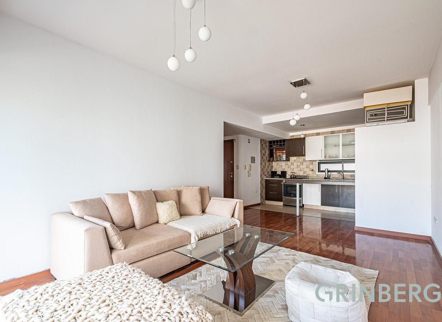 Foto de Increible Semipiso al frente con Cochera en venta a mts de Av.Libertador, imagen 2