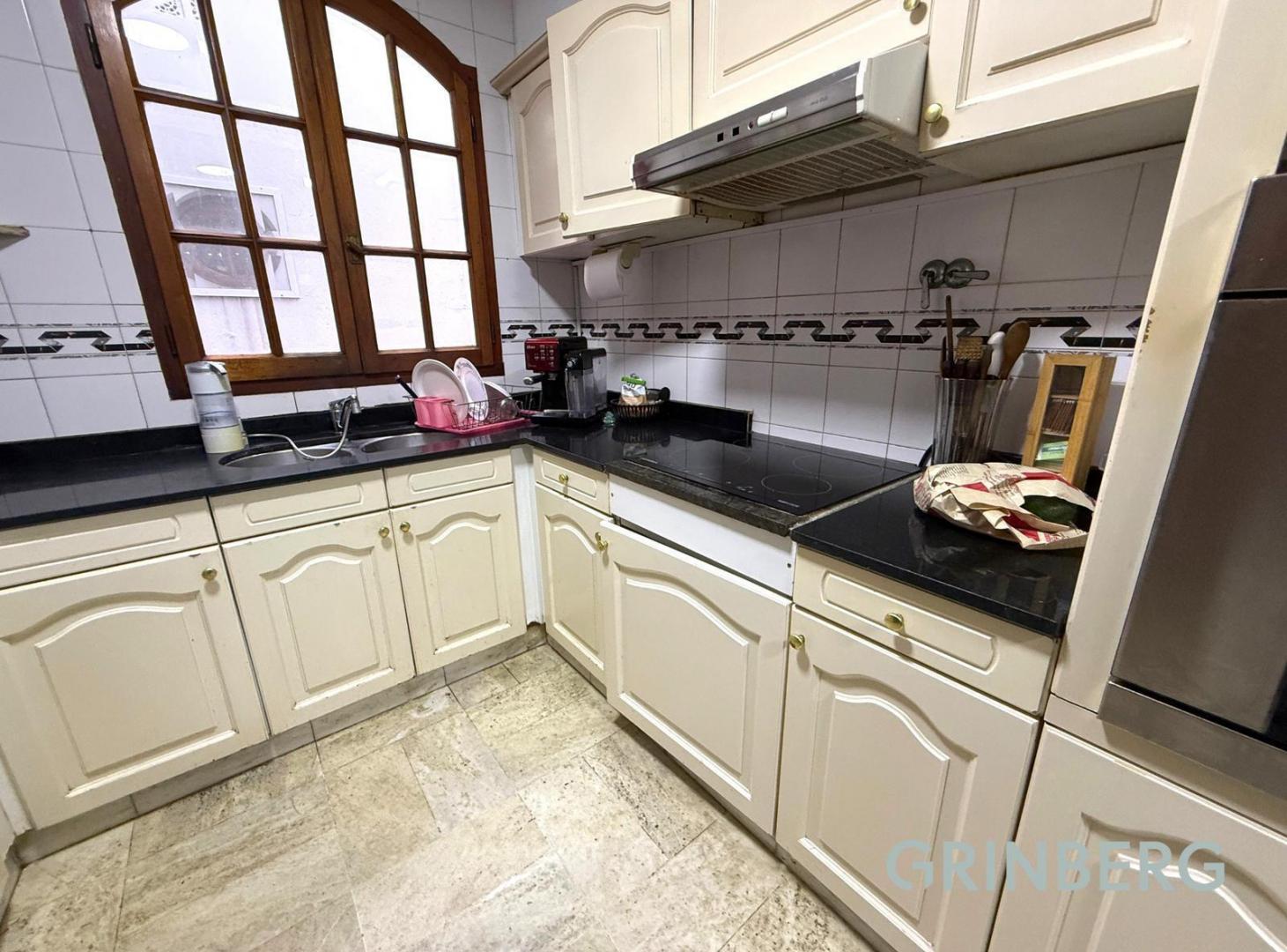 Foto de Venta PH 4 Ambientes con Terraza, Quincho y Cochera en Caballito, imagen 4