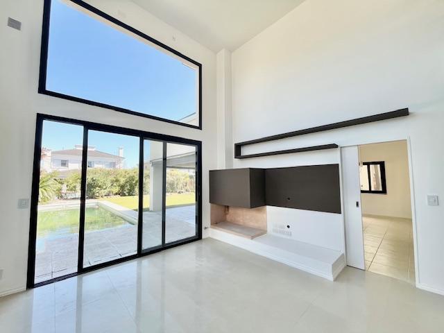 Foto de CASA EL ALQUILER EN SAUCES DE 3 DORMITORIOS, ESCRITORIO Y PLAYROOM, imagen 1