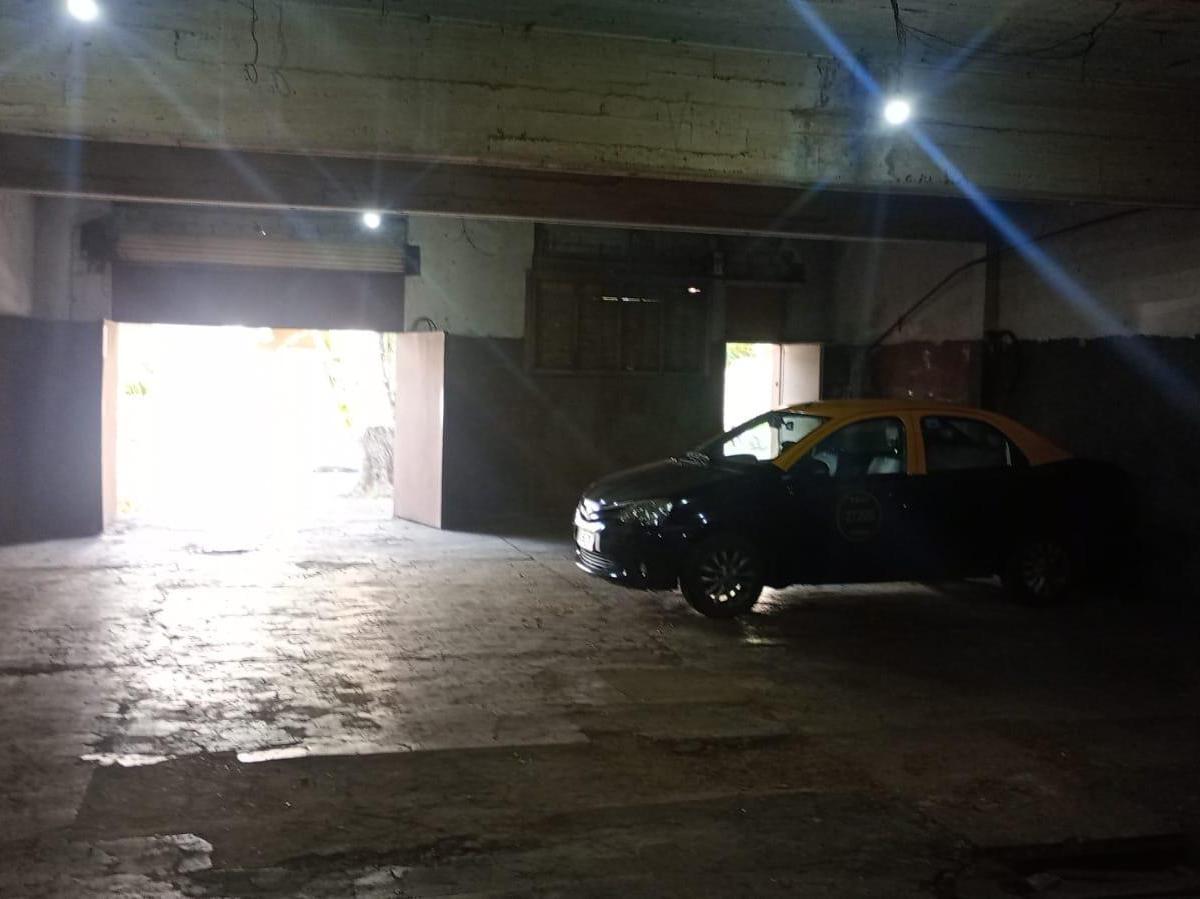 # Mira Esto # Deposito 250 M²c # T/c 3 Amb # Quincho # Tza # Oportunidad 2