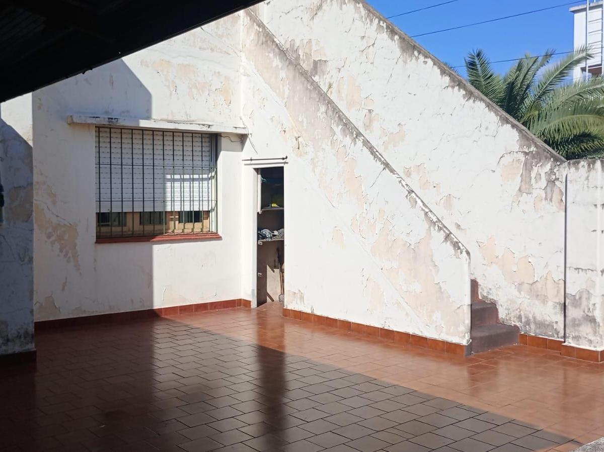 # Mira Esto # Deposito 250 M²c # T/c 3 Amb # Quincho # Tza # Oportunidad 4