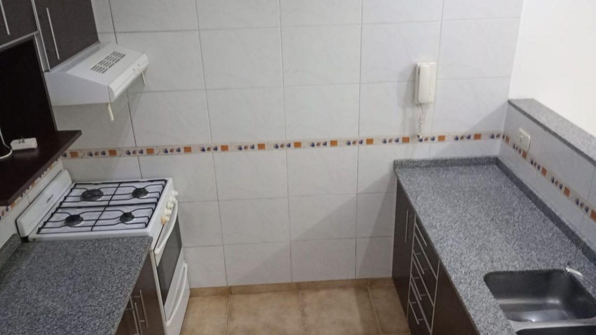 Foto de # MIRA ESTO # ALQUILER # 2 AMB # CON PATIO # A/A # DISPONIBLE, imagen 4