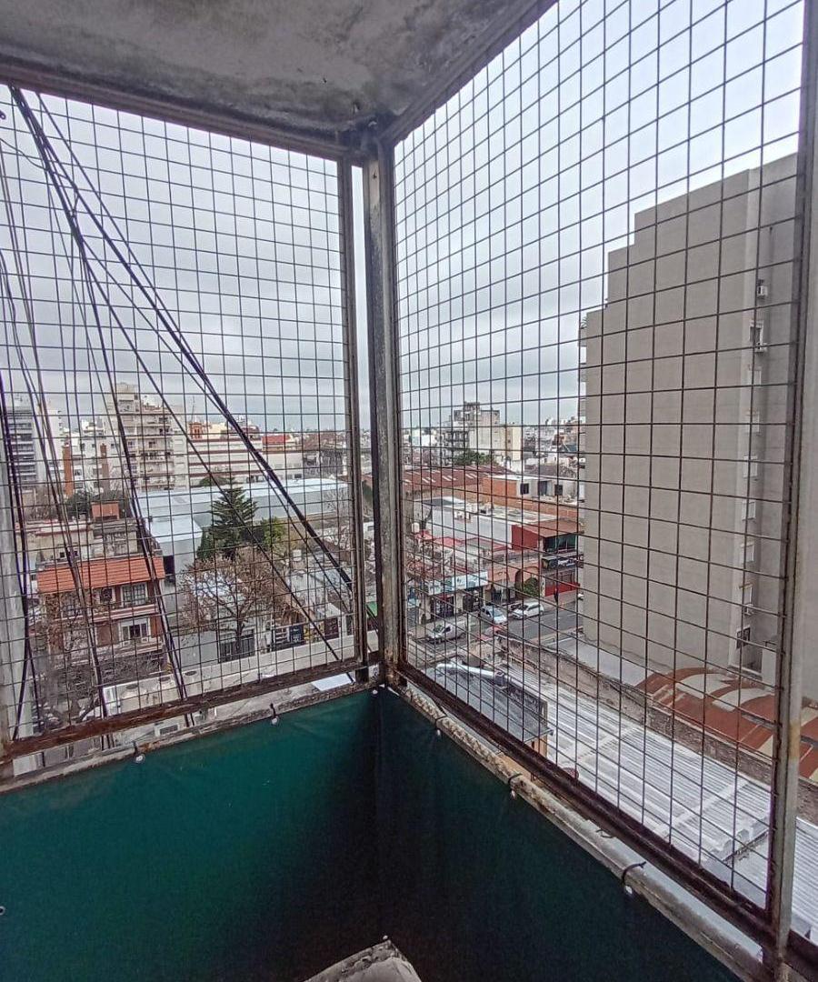 Foto de # MIRA ESTO # APTO CREDITO # DPTO 2 AMB # CON RENTA C/SEGURO CAUSION, imagen 3