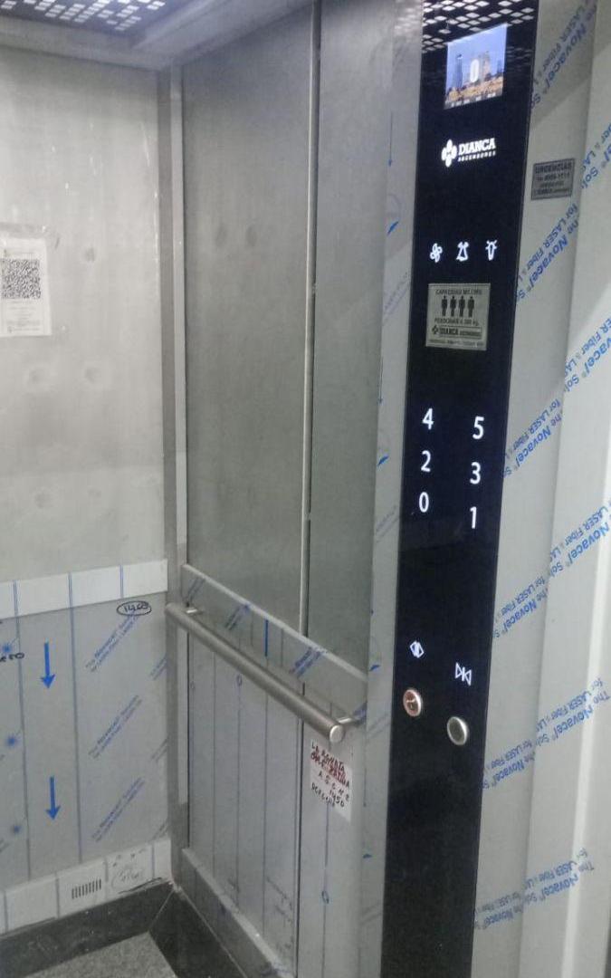 Foto de # MIRA ESTO # ESTRENAR # SEMI PISO # 3 AMB FRENTE # GRAN BALCON #, imagen 5