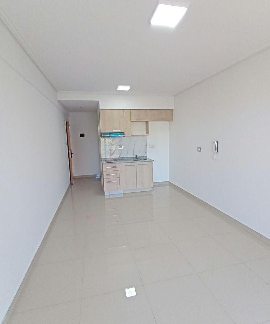 Foto de # MIRA ESTO # ESTRENAR # 1 AMB CON BALCON # SMARTLOCK, imagen 4