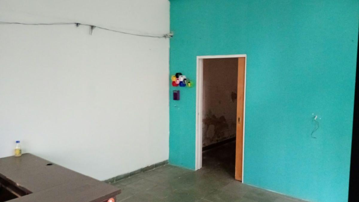 Foto de # MIRA ESTO # DEPOSITO # LOCAL # USO COMERCIAL # 150 M2C LOTE 335 M2C, imagen 4