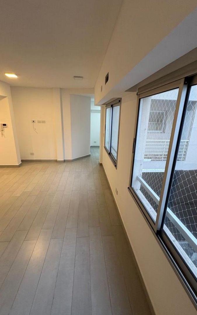 Foto de # MIRA ESTO # MONOAMBIENTE # BALCON # COCINA GAS # DISPONIBLE YA, imagen 3
