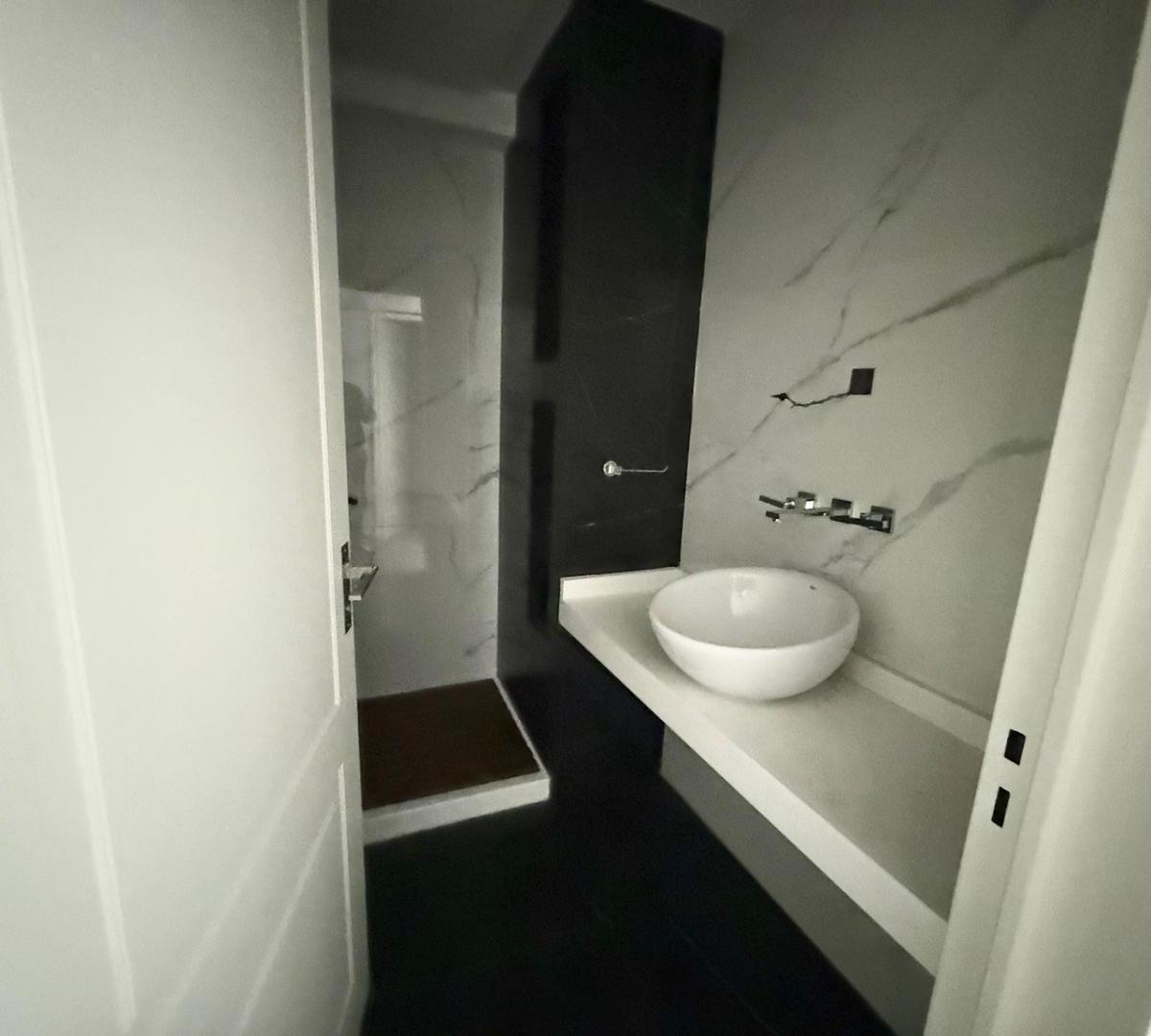 Venta Departamento 4 Ambientes a Estrenar Cochera 4