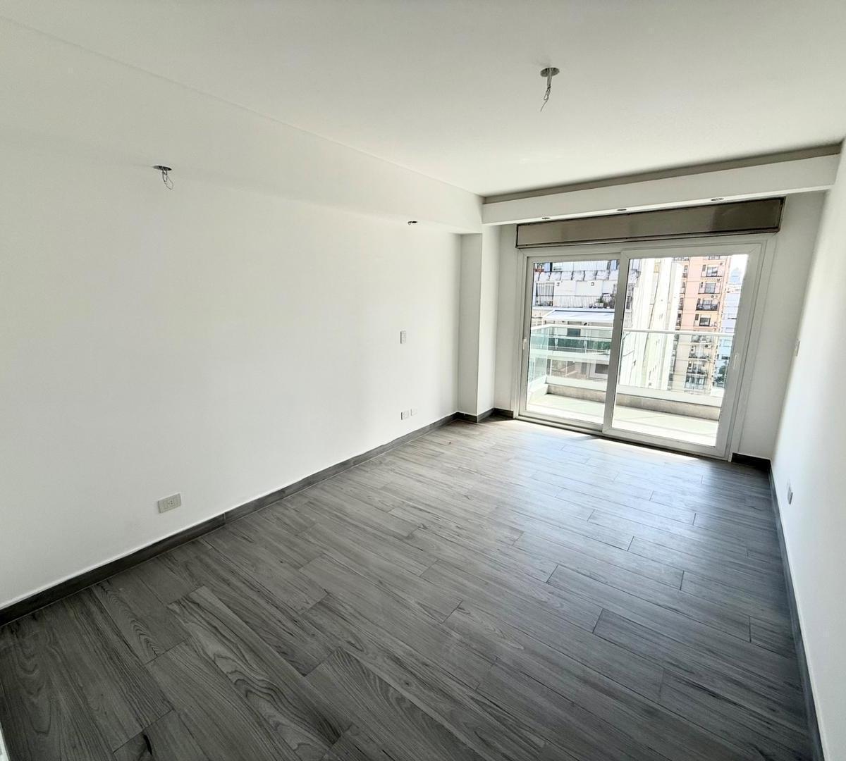 4 Ambientes a Estrenar en Edificio de 1ra Categoria 3