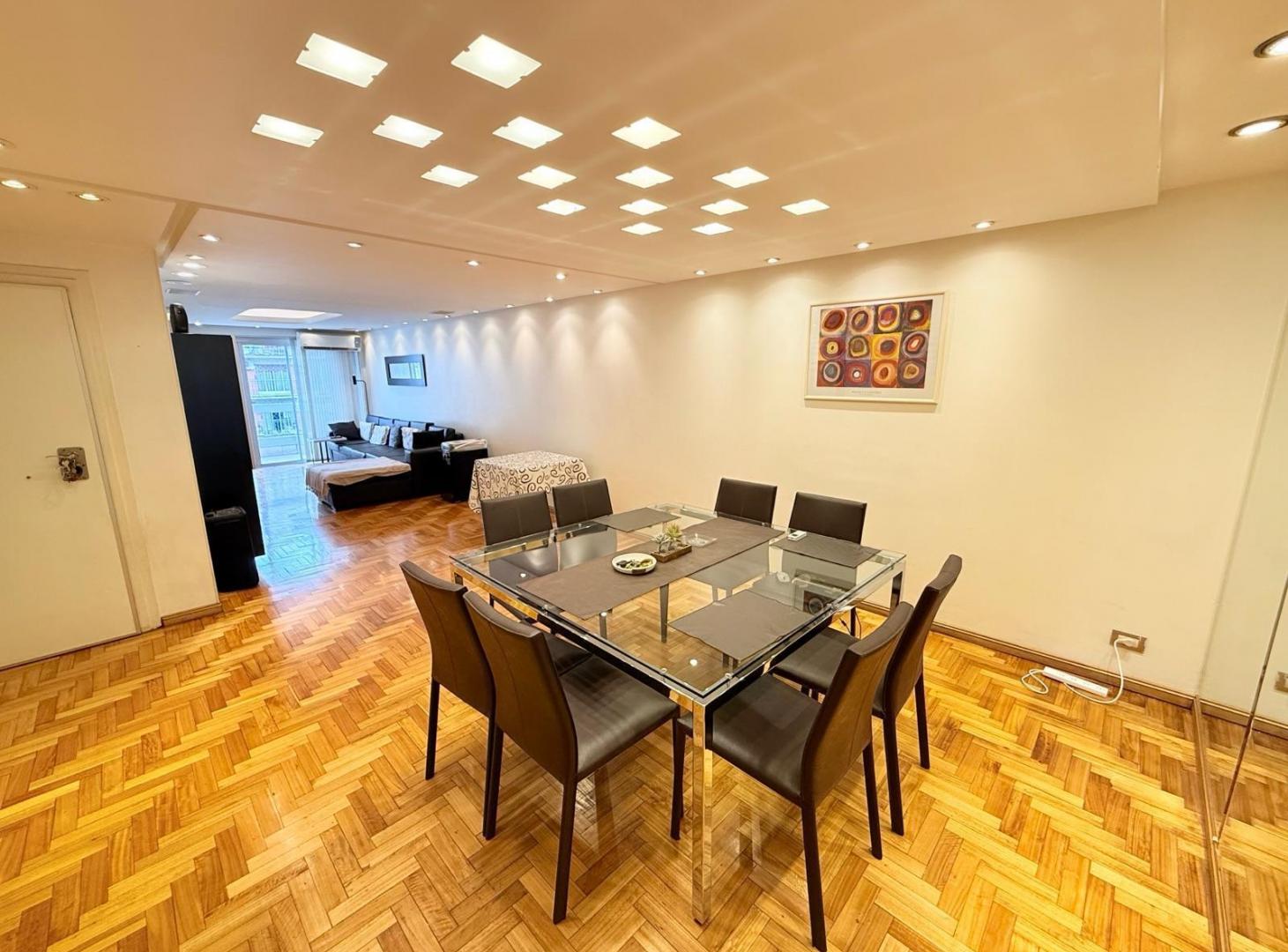 4 ambientes 2 baños comedor diario balcon y terraza