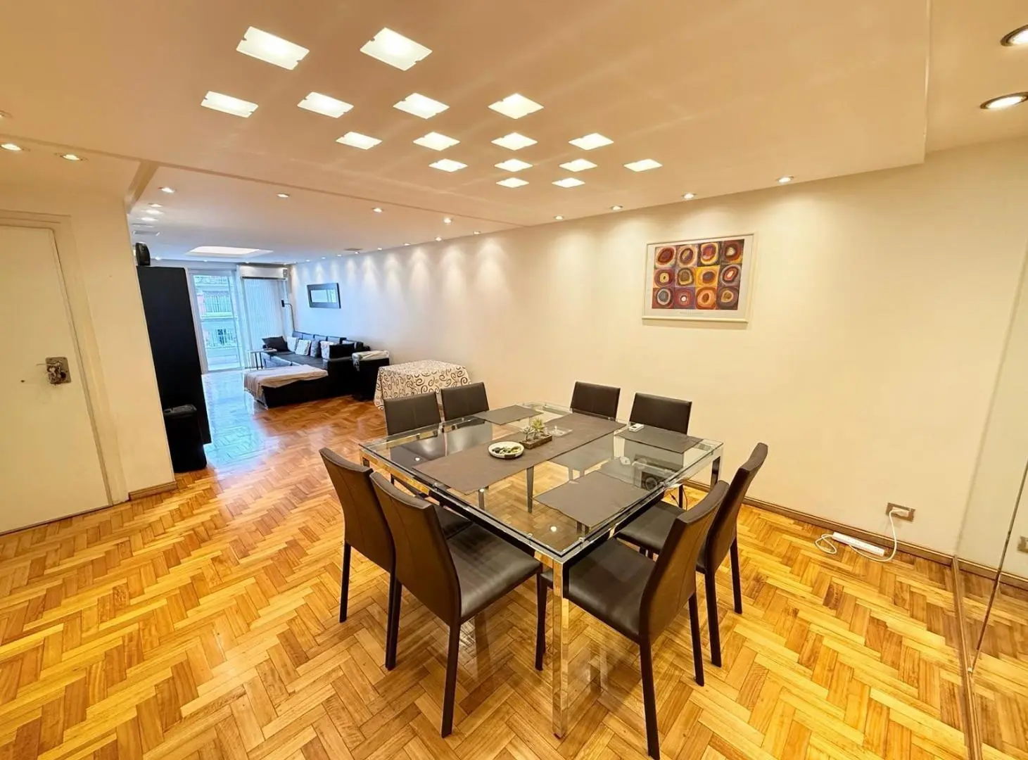 4 ambientes 2 baños comedor diario balcon y terraza 1