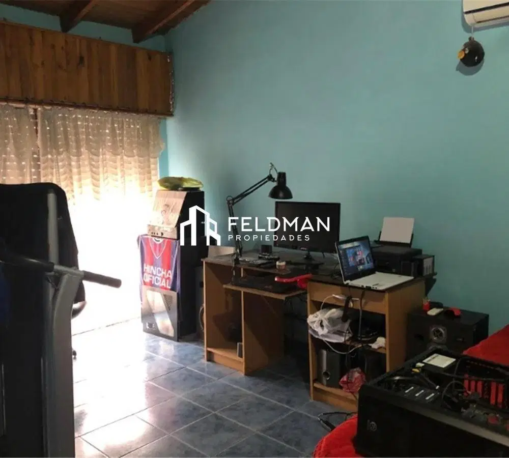 CASA  LOTE PROPIO 10X32 4