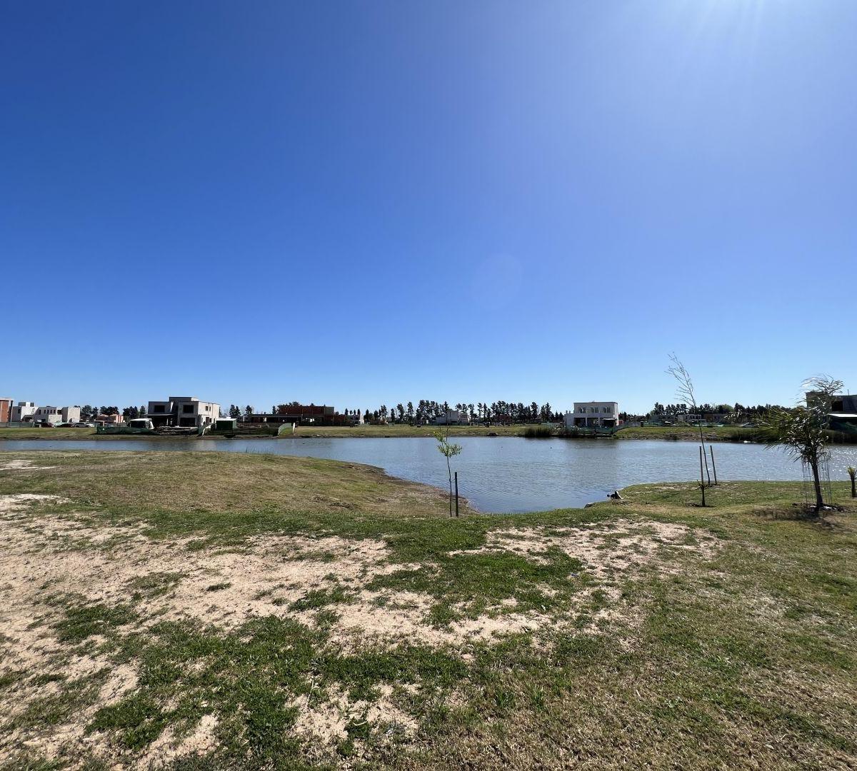 LOTE EN VENTA - PERIMETRAL - BARRIO SANTA ANA - VILLANUEVA